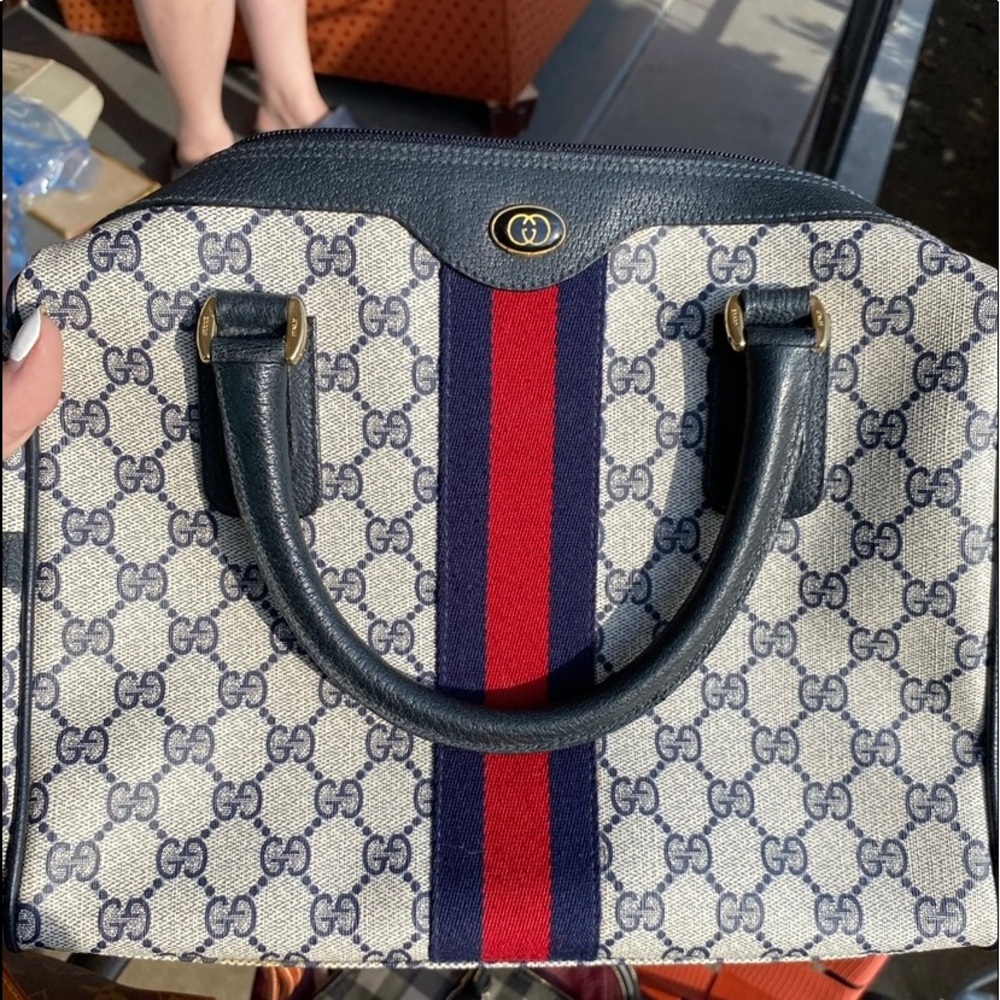 Gucci purse